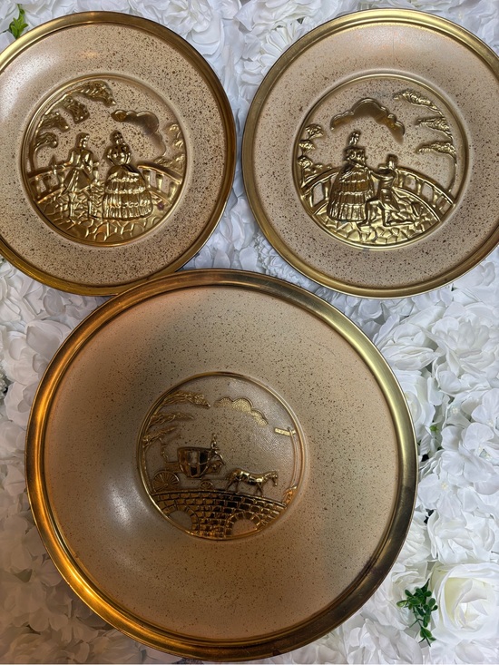 Other - Vintage Style Gold Decorative Wall Plates - Set of 3